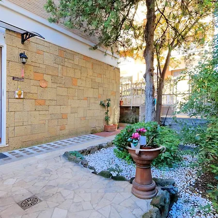 The Nest Ai Musei Vaticani * Rom